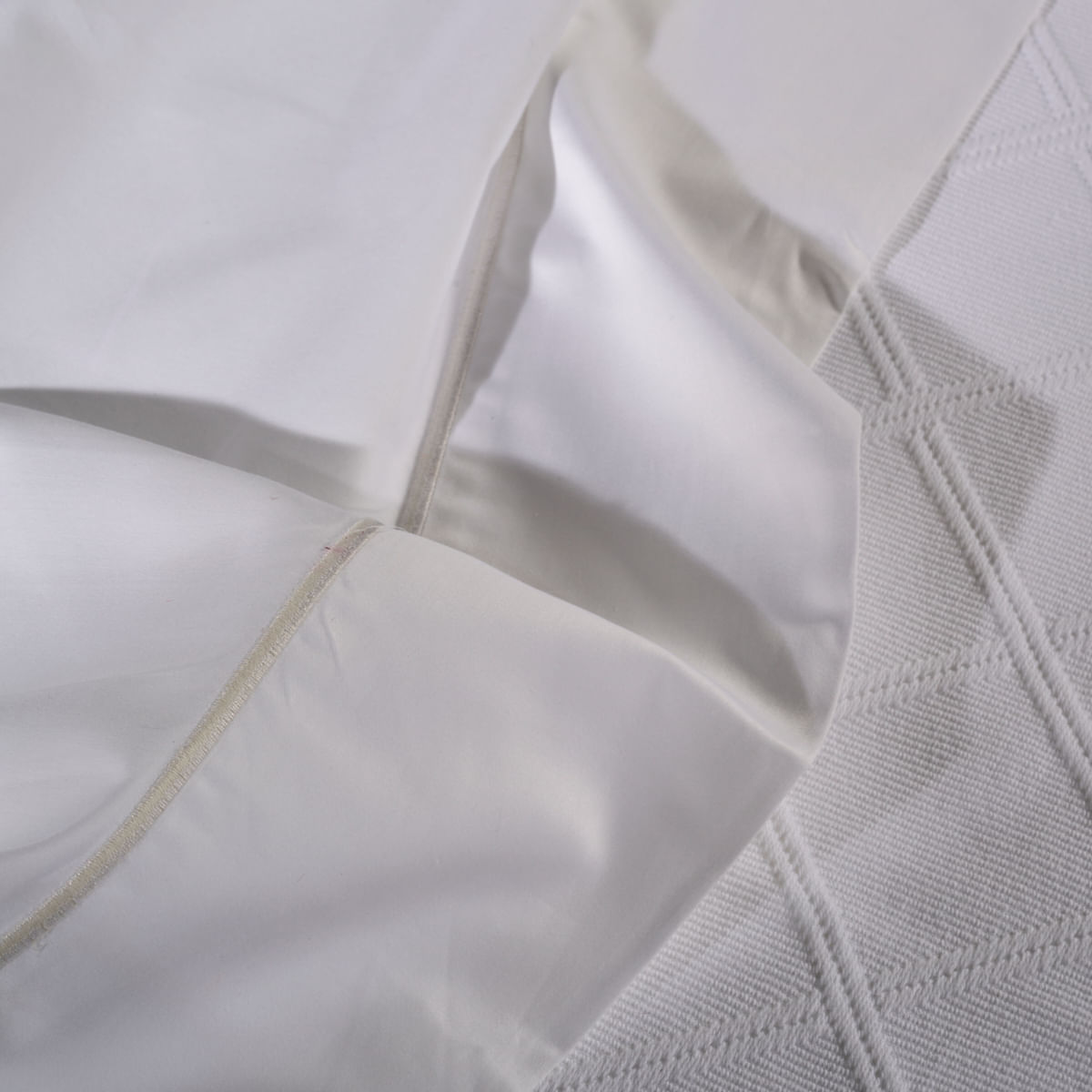 Jogo-de-Lencol-Singular-Branco-Branco-003