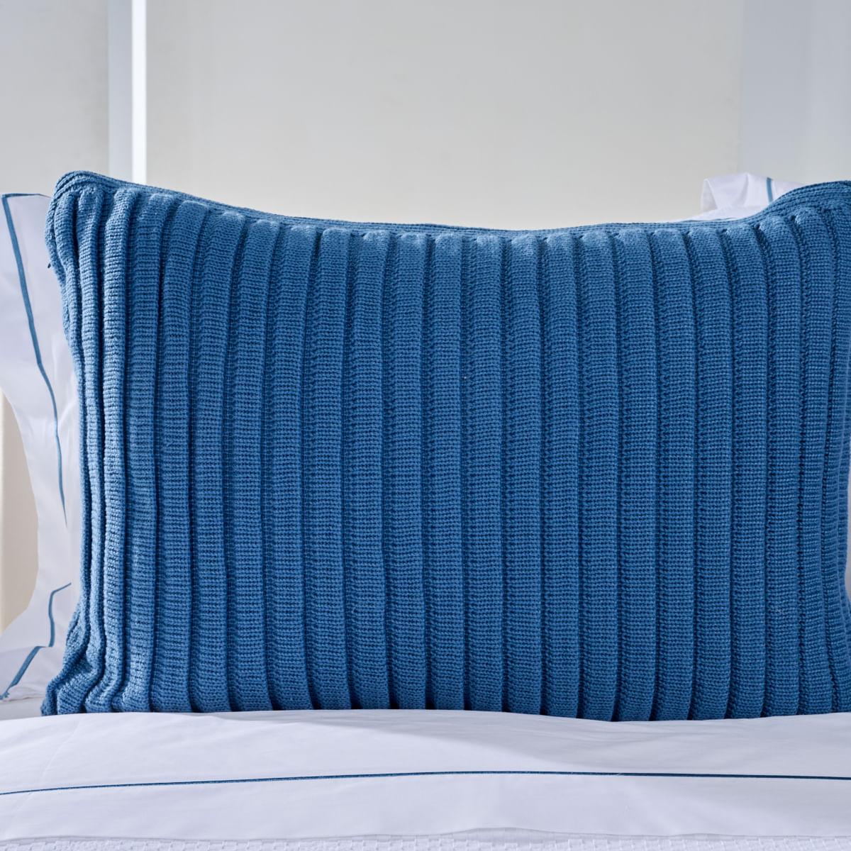 01-16-0123-Portra-Travesseiro--de-Tricot-Unique-Azul-006