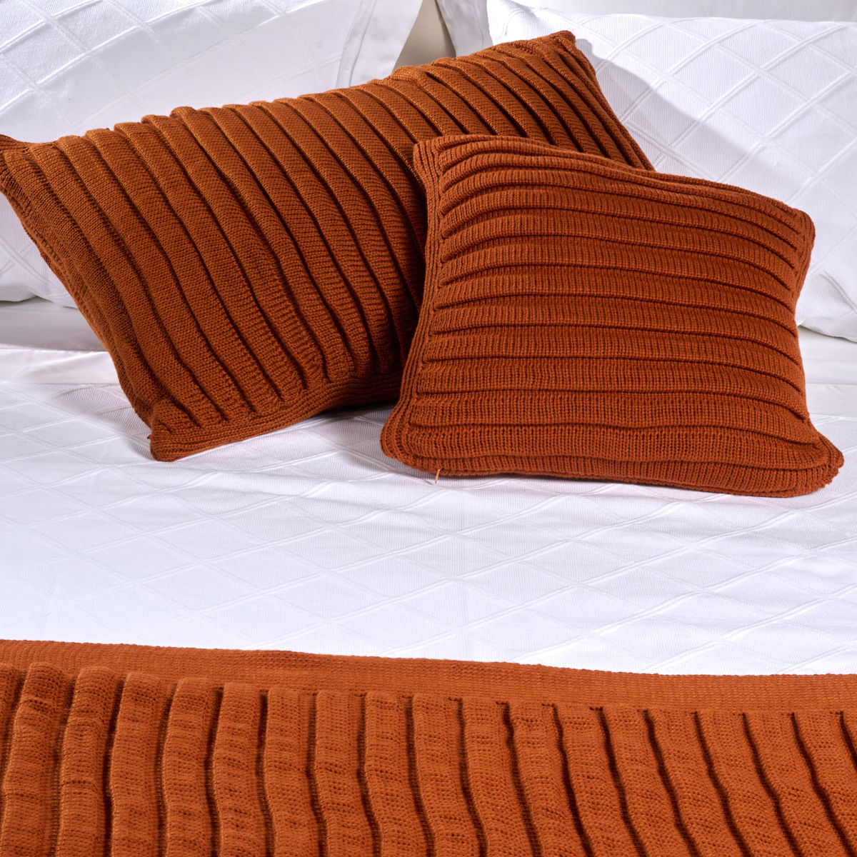 Peseira-Tricot-Unique-Terracota-001