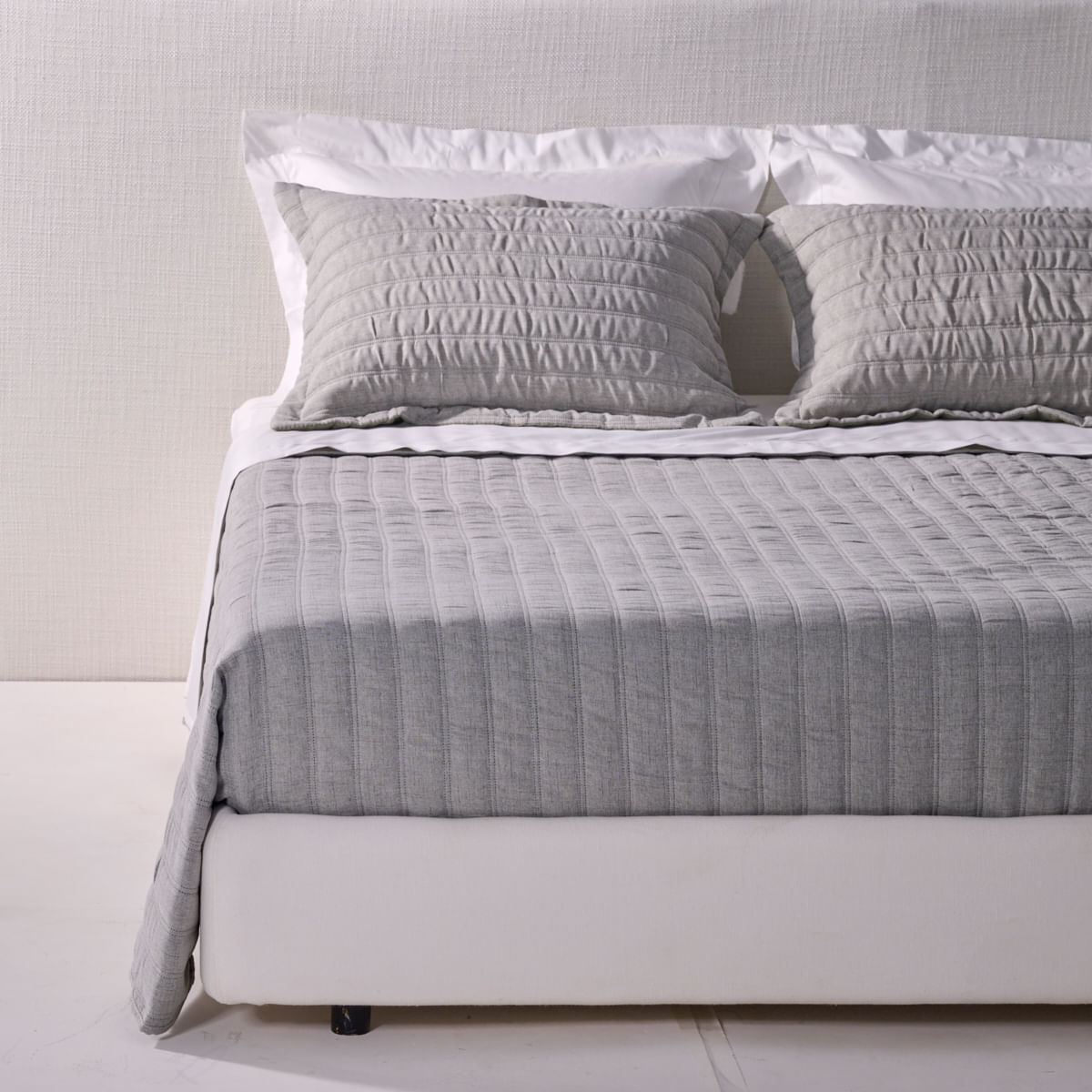 01-05-0927-Colcha-Vigo-Fendi-001