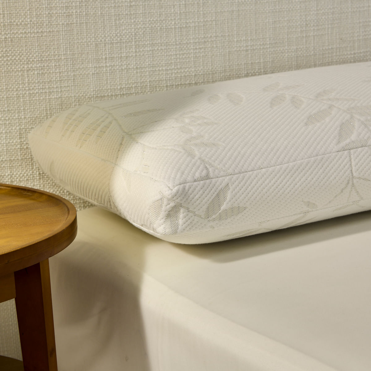 01-18-0079-Travesseiro-Assonato-Baixo-002