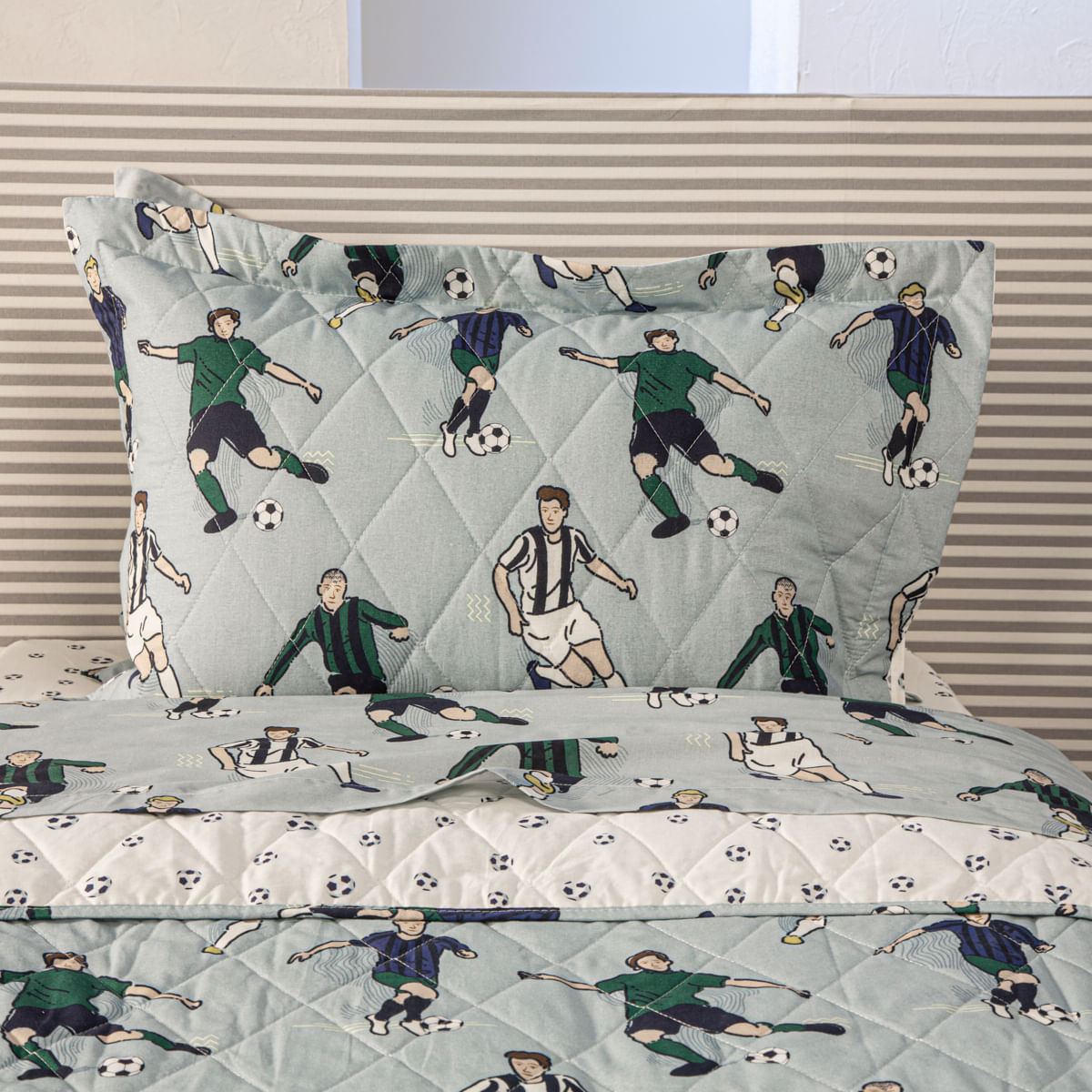 07-03-0274-Colcha-Soccer-Azul-002-1