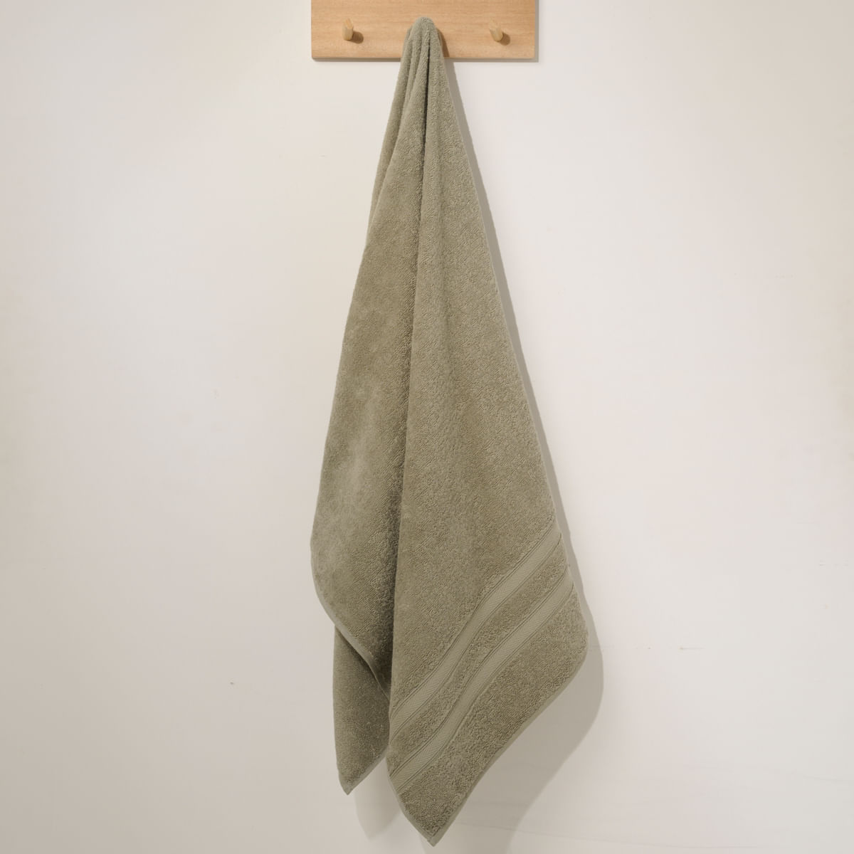 03-09-0033-Toalha-de-Banho-Madrid-Gigante-Verde-Eucalipto-002