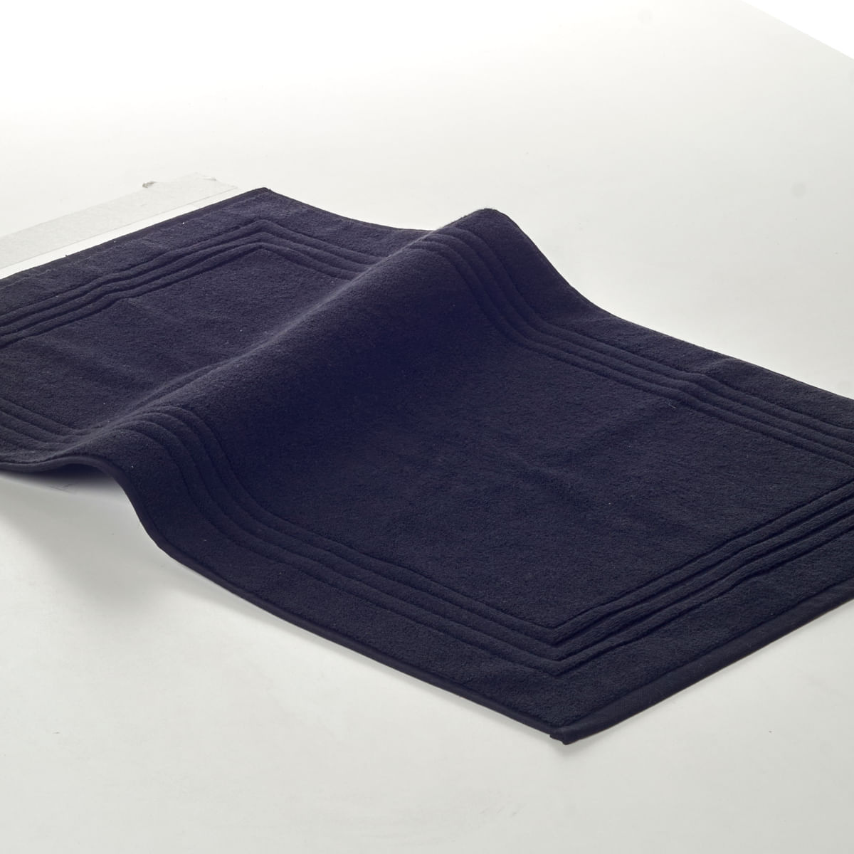 03-06-0029-Piso-Porto-Guiza-50x80-Preto-002