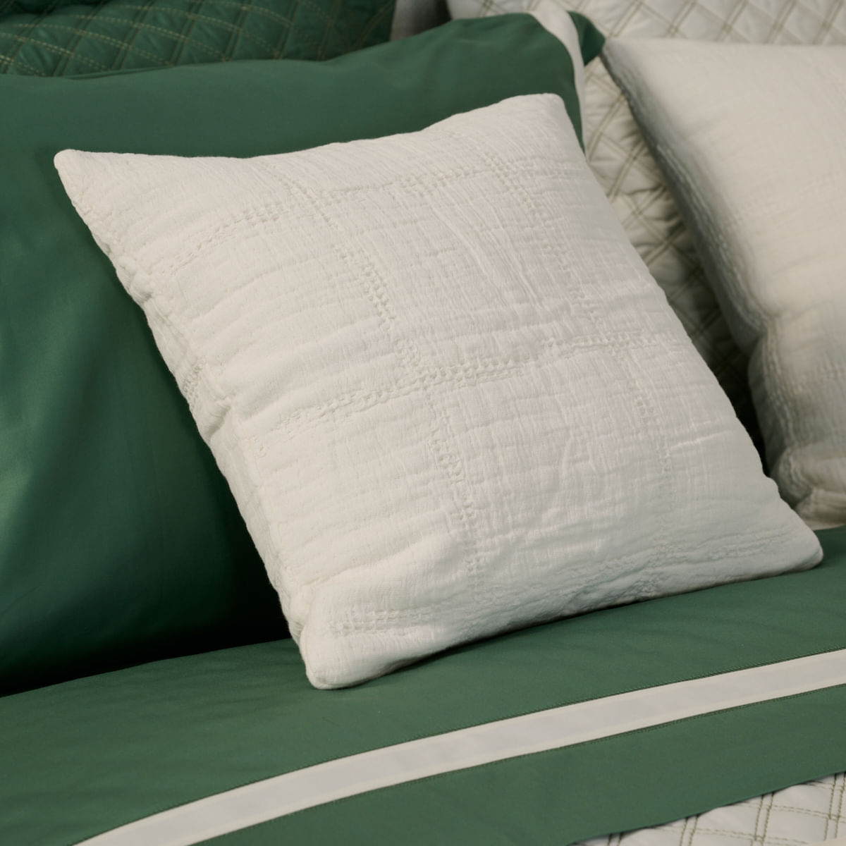 08-01-0389-Capa-de-Almofada-Campestre-40-x-40-Off-White-003