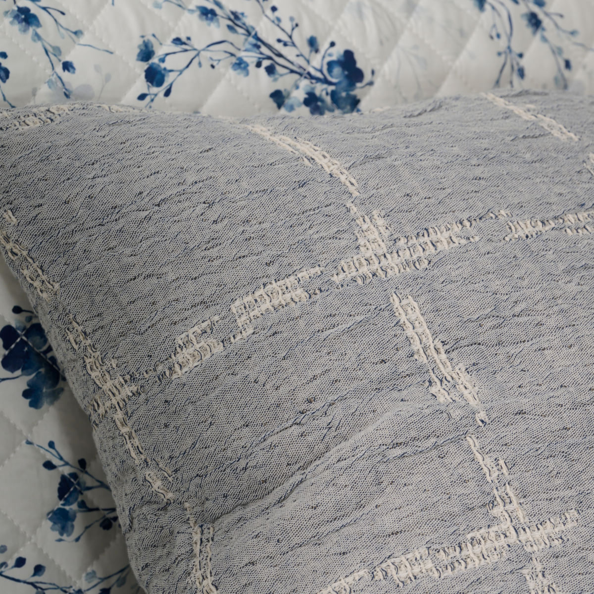 08-01-0388-Porta-Travesseiro-Campestre-Marinho-50-x-70-003