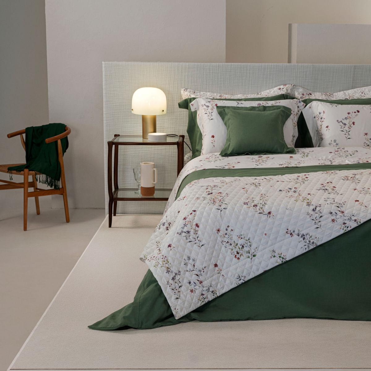 01-05-0935-Colcha-Bambu-Majorelle-Branco-Verde-001