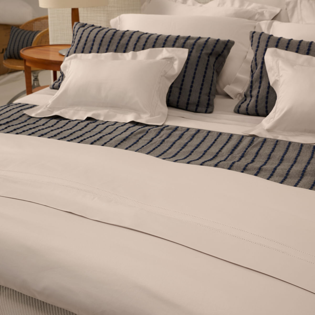 01-02-0112-Capa-de-Edredom-Capricci-Cinza-002