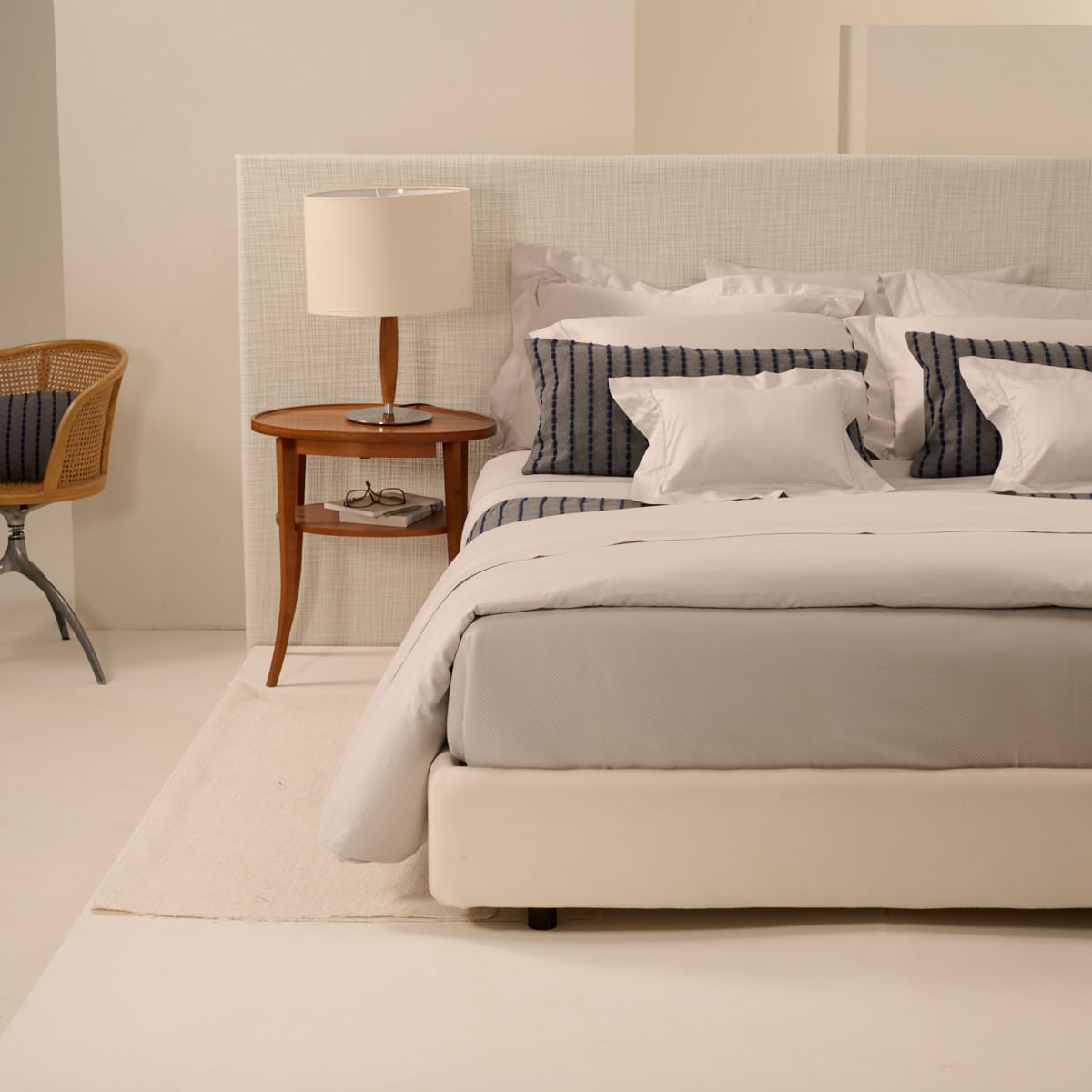 01-02-0112-Capa-de-Edredom-Capricci-Cinza-001