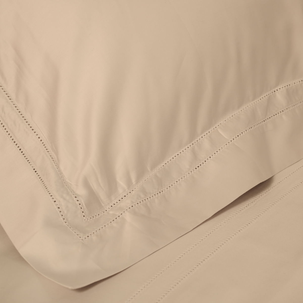 01-09-0127--fronha-Almofada-Capricci-Cinza-50-x-70-003