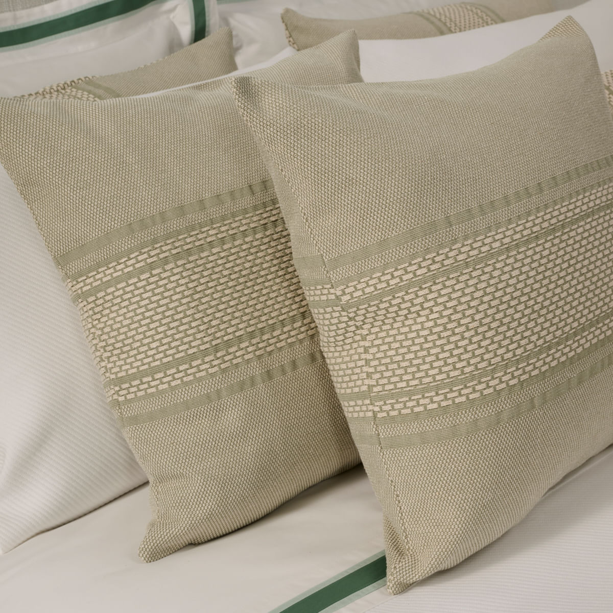 Capa-de-Almofada-Luna2---Verde