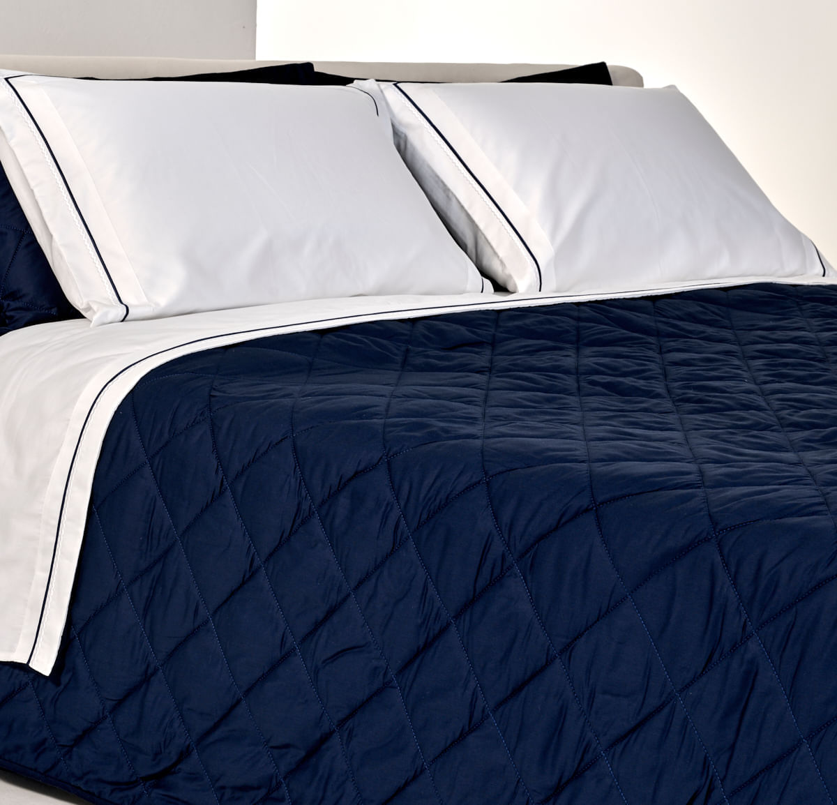 10-01-0556-Colcha-Sublime-Azul-Marinho-002