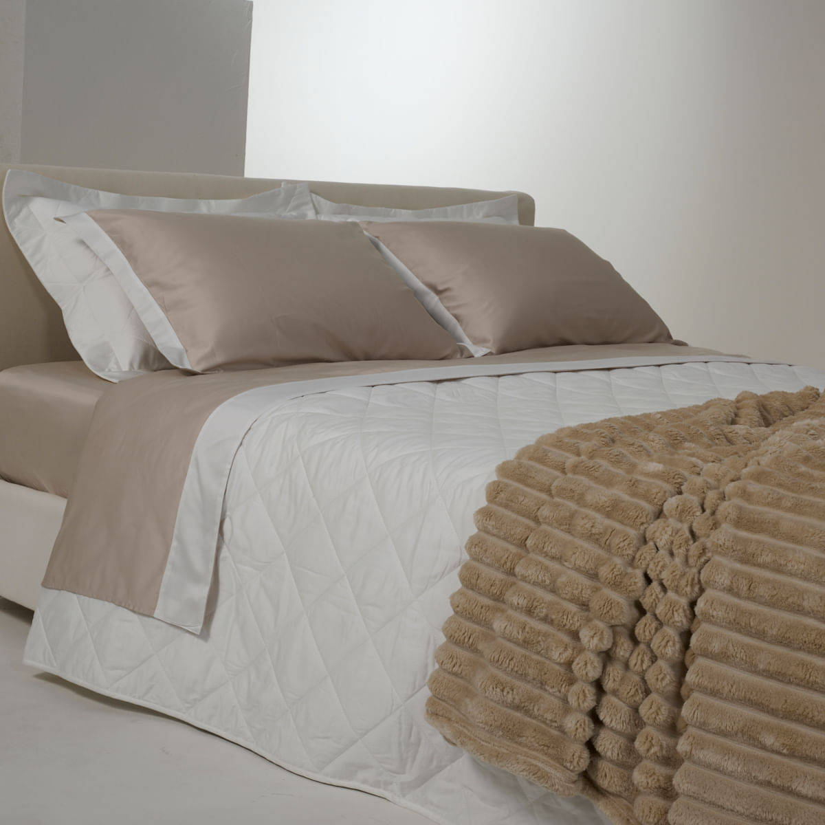 01-10-2137-Jogo-de-Lencol-empire-Areia-Branco-002