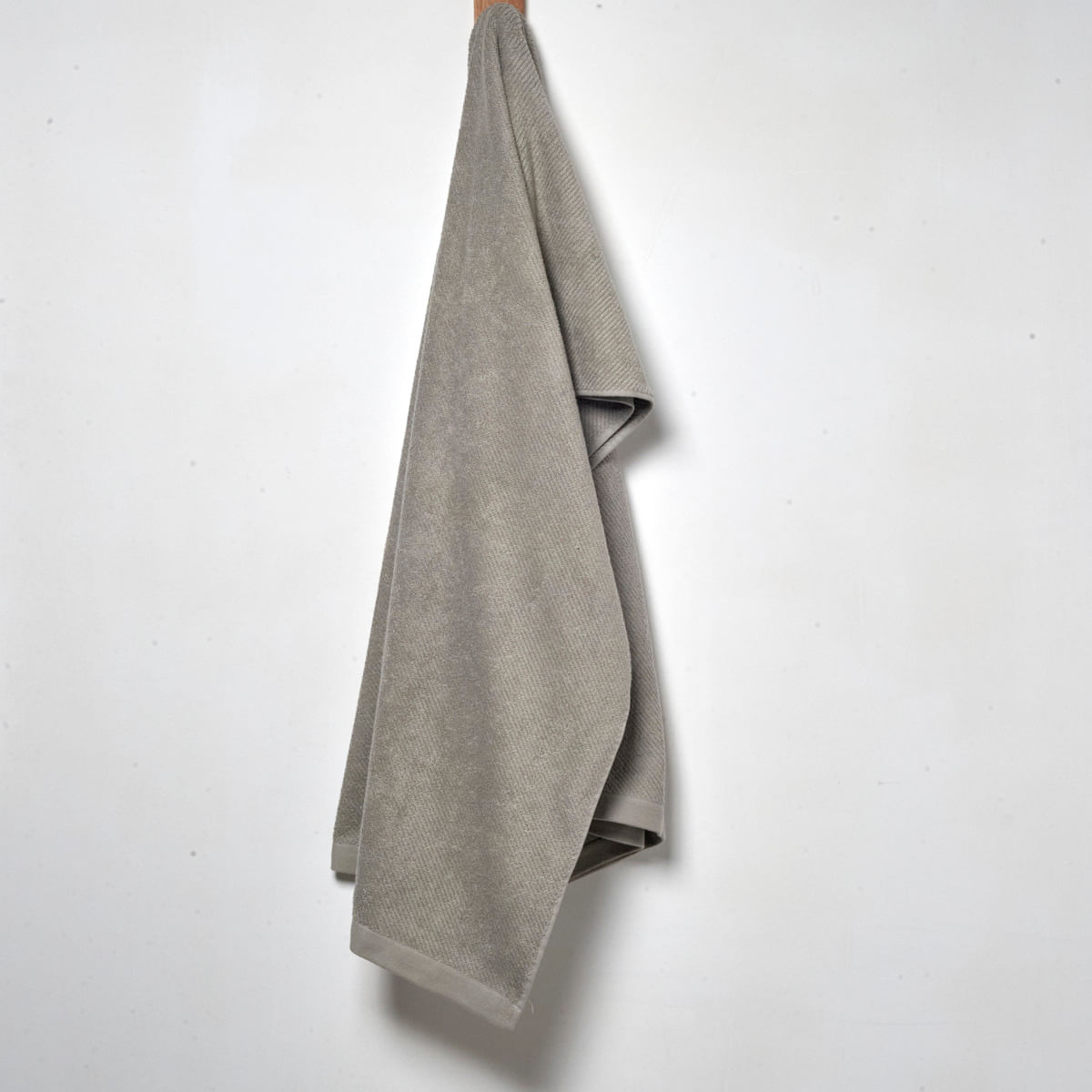 03-09-0065-Toalha-Banho-Porto-Cinza-001