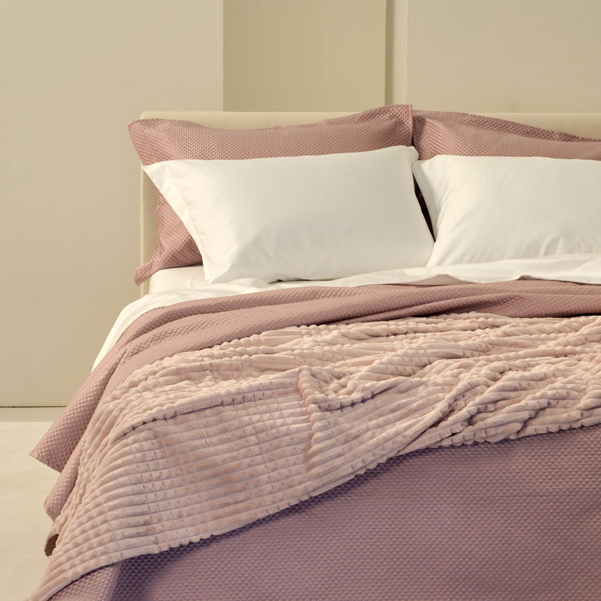 101-10-21-37-Jogo-de-Lencol-Empire-Branco-Branco-001