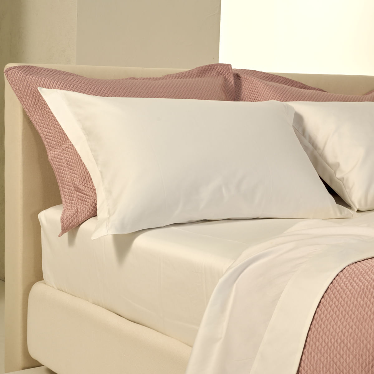 101-10-21-37-Jogo-de-Lencol-Empire-Branco-Branco-003