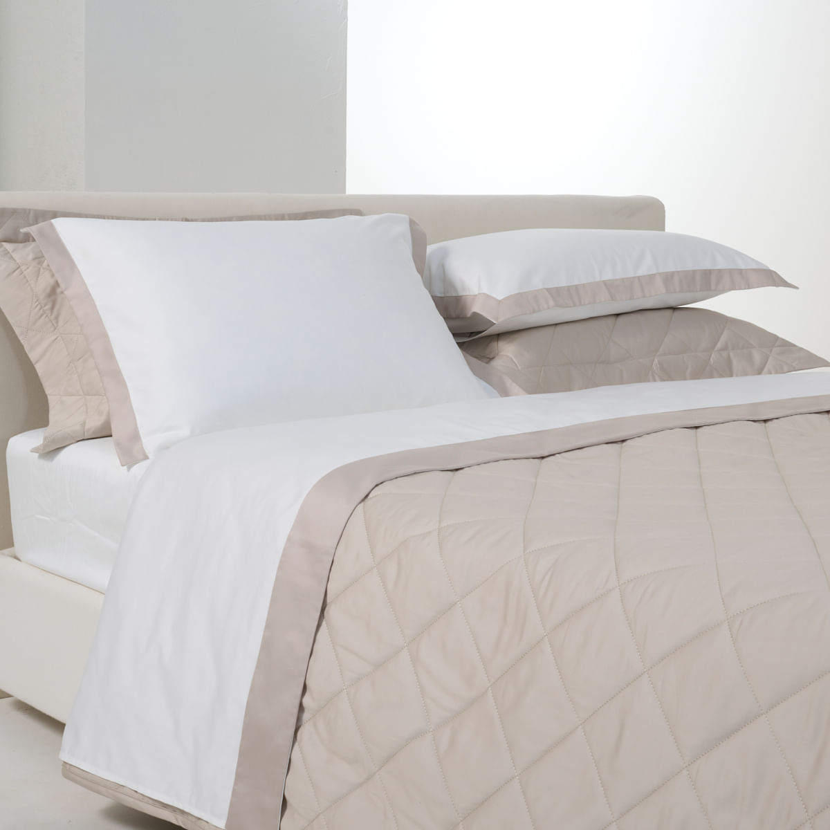 10-01-0556-Colcha-Sublime-Areia-002