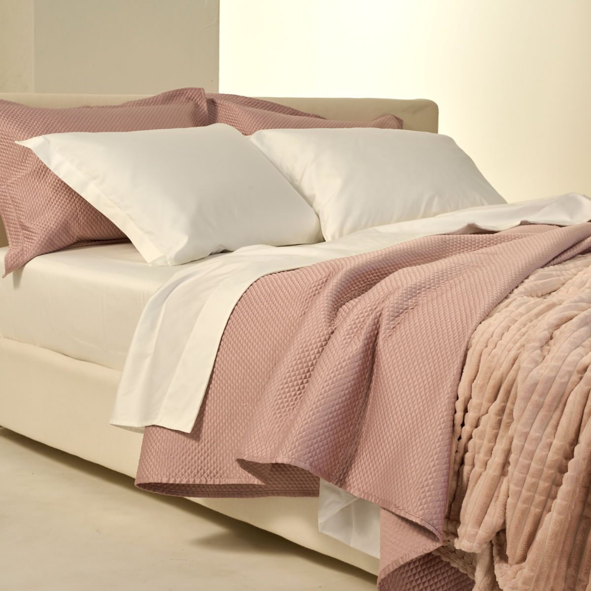 10-o1-0419-Colcha-Seraphine-Rose--002