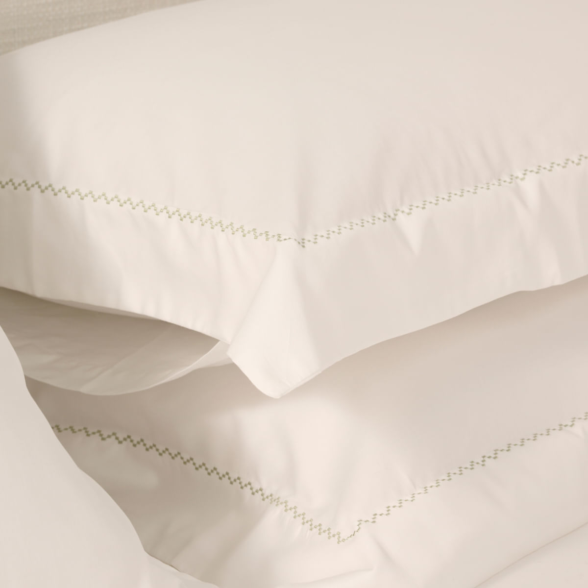 01-09-0690-Kit-Fronha-Montana-Branco-Verde-004