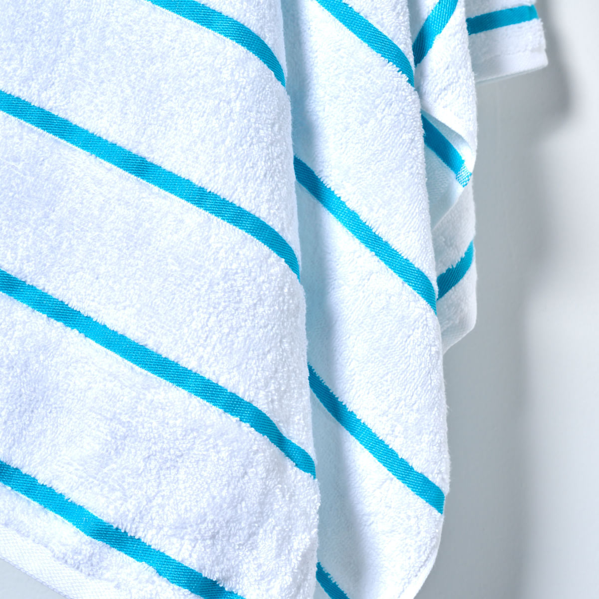 03-12-0025-Toalha-Praia-Summer-Branco-Turquesa-002