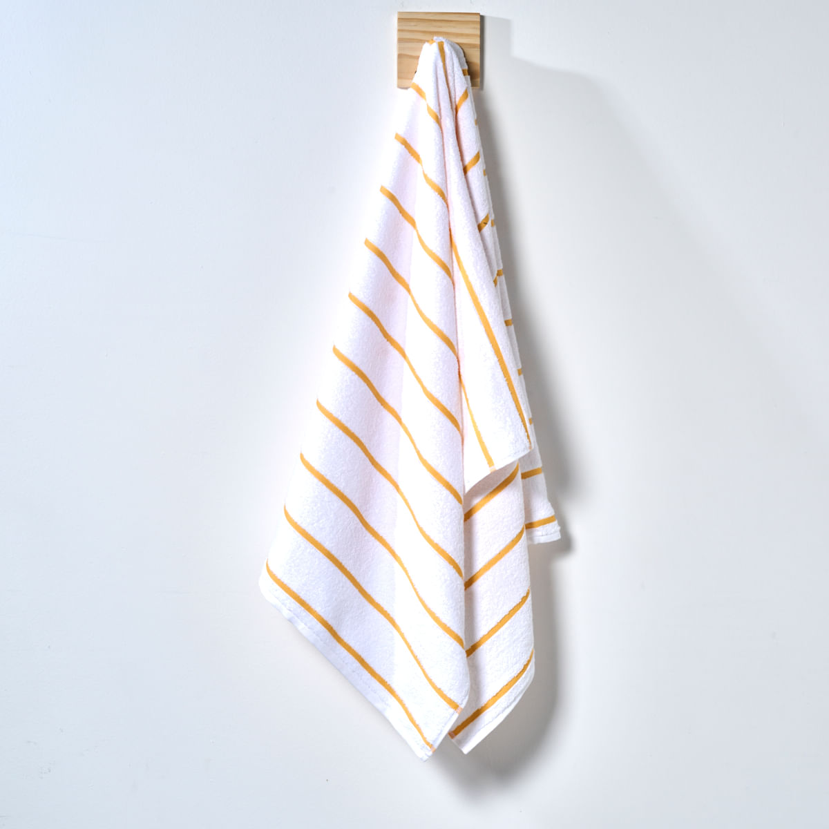 03-12-0025-Toalha-Praia-Summer-Branco-Amarelo-001