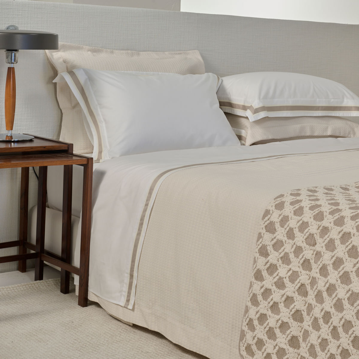 01-10-2445-Jogo-de-Lencol-Miscela-Branco-Areia-002