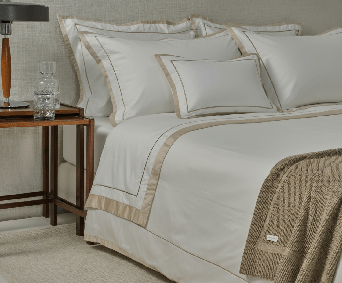 Capa-de-Almofada-San-Diego-450-Fios---Branco---Caqui