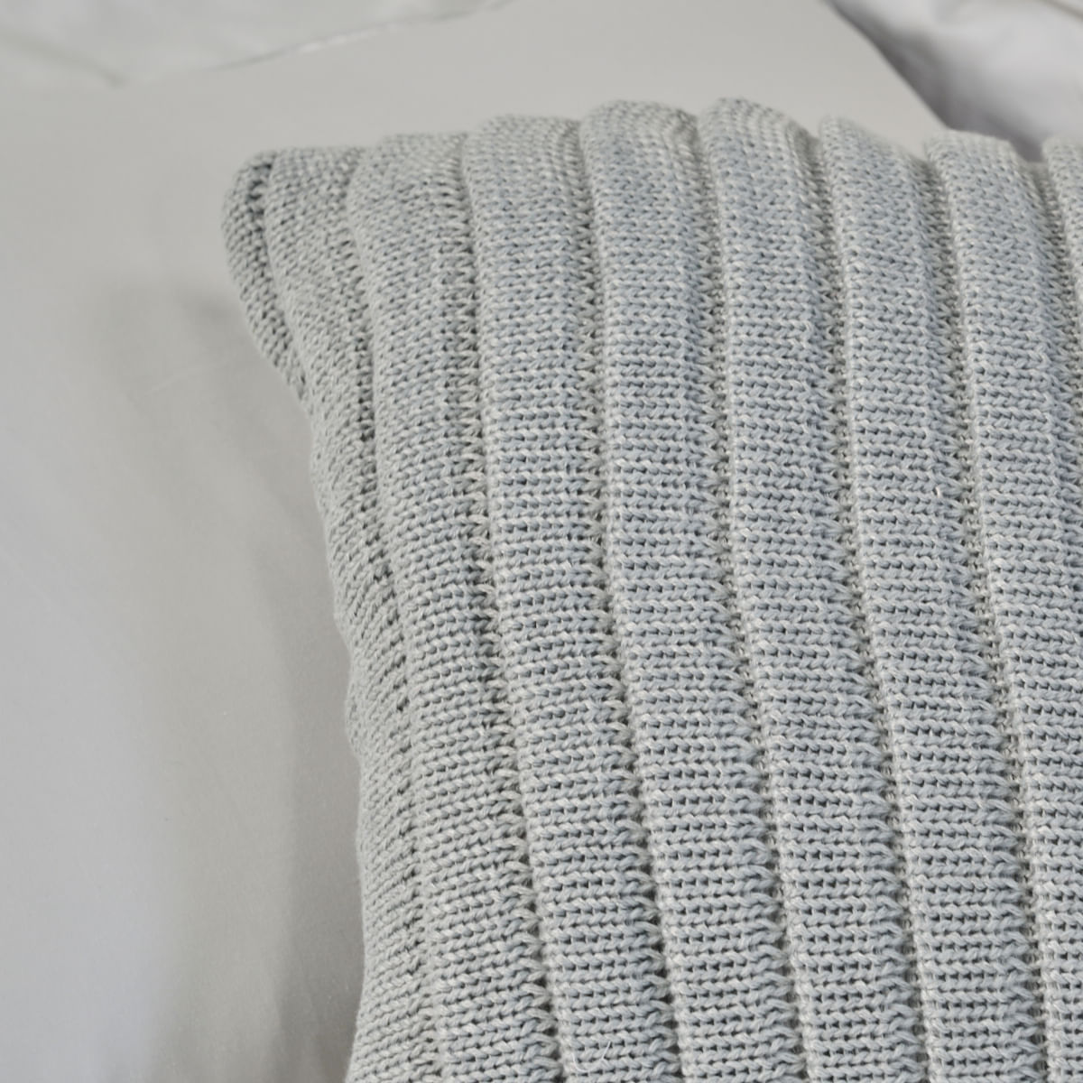 01-01-0232-Capa-de-Almofada-Unique-cinza-40-x-40-004