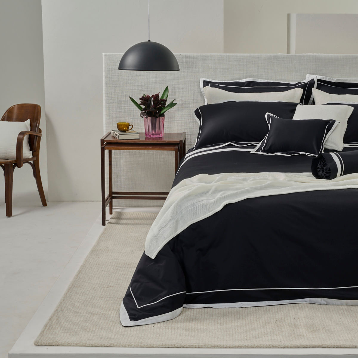 01-02-0477-Capa-de-Edredom-San-Diego-Branco-Preto-001