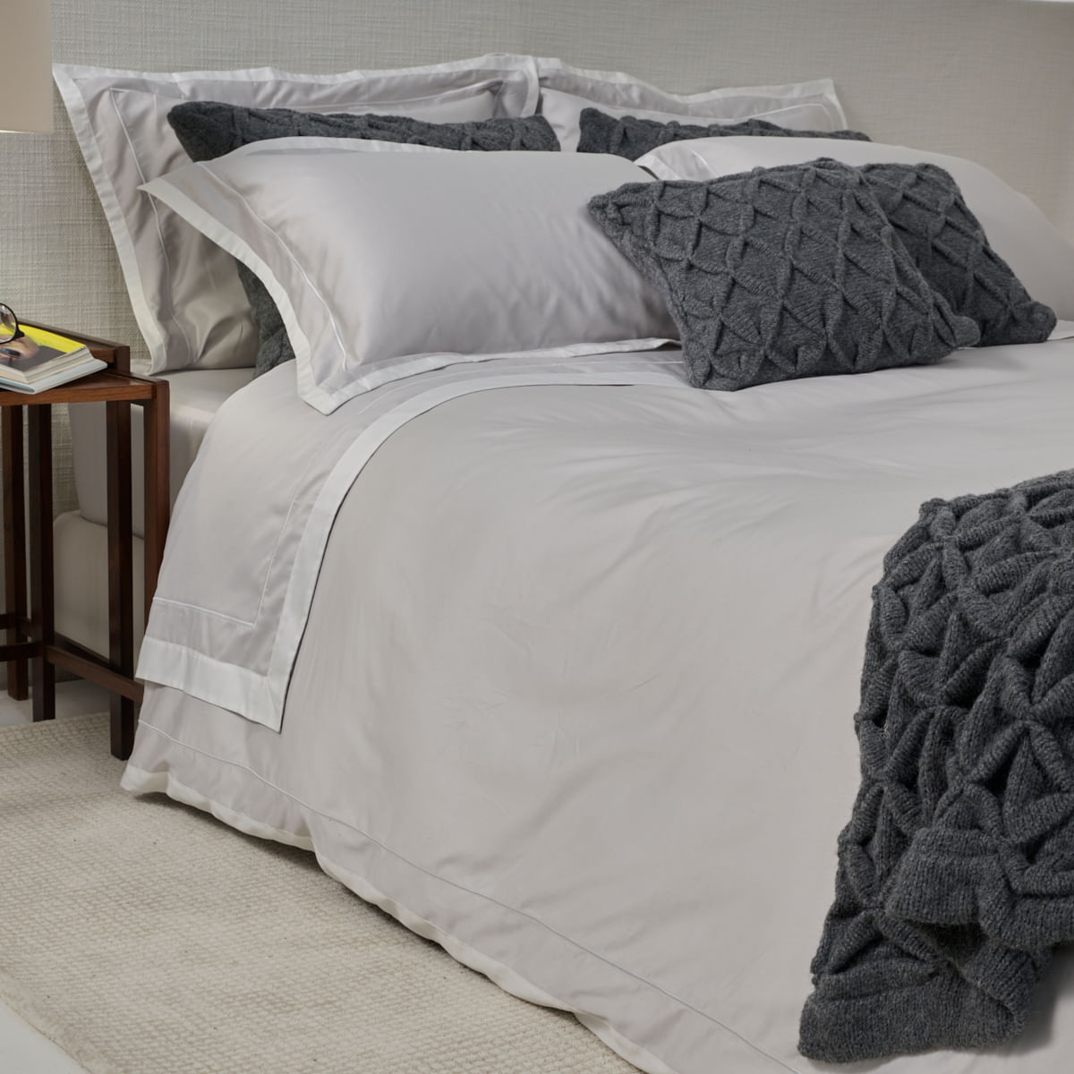 01-10-1300-Jogo-de-Lencol-San-Diego--Prata-Branco-002