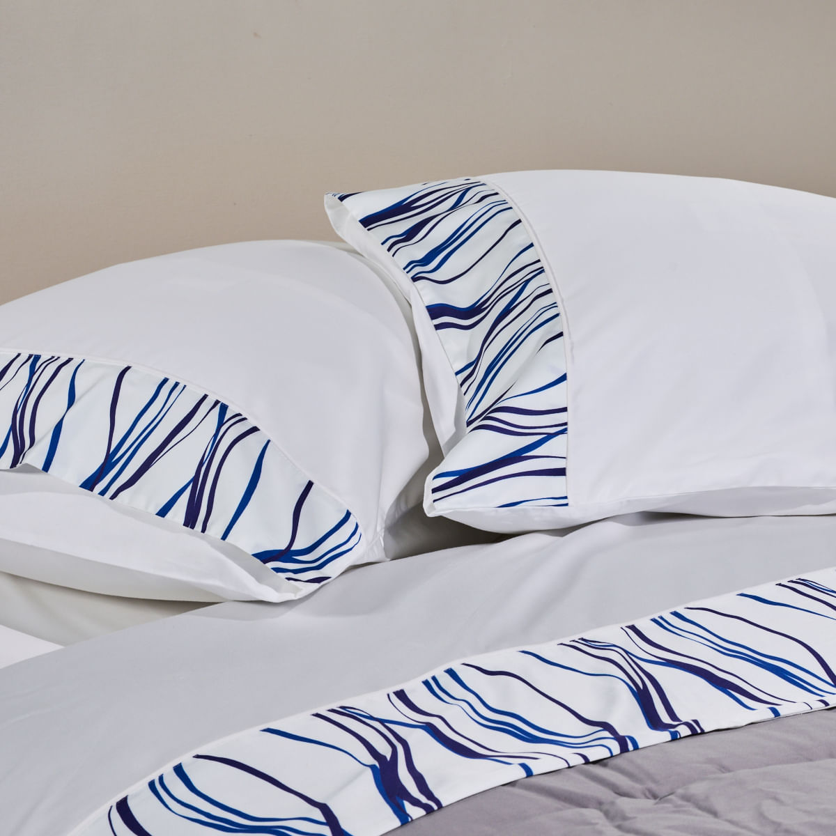 10-01-0410-Fronha-Panorama-Branco-Azul-Royal-002