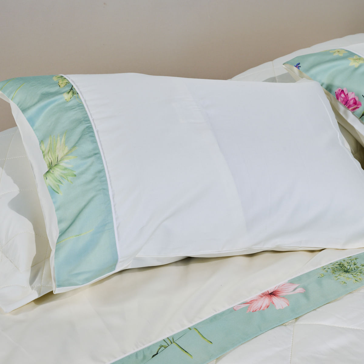 10-01-0408-Jogo-de-Lencol-Panorama-Off-White-Verde-002