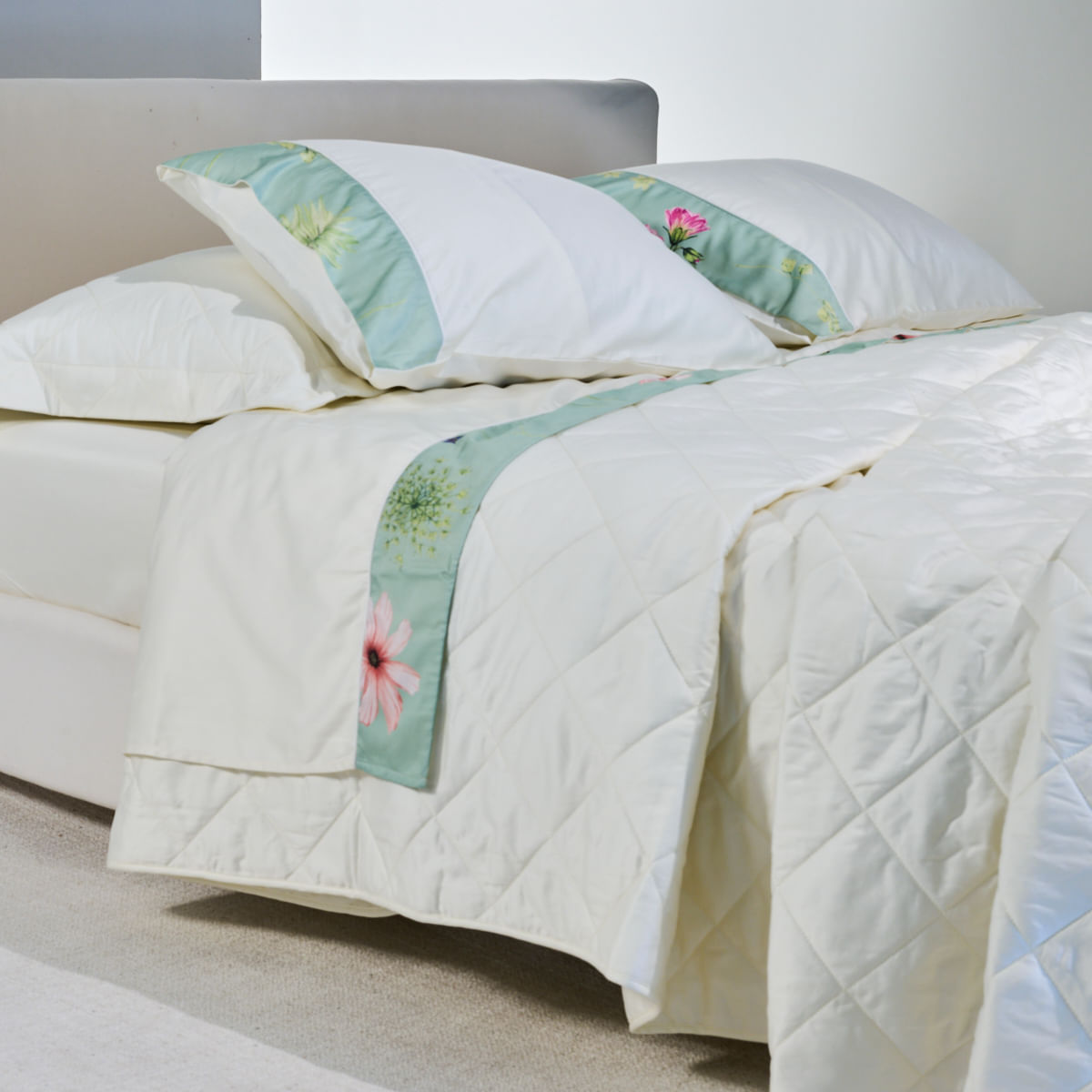 10-01-0410-Fronha-Panoram-Off-White-Verde-001