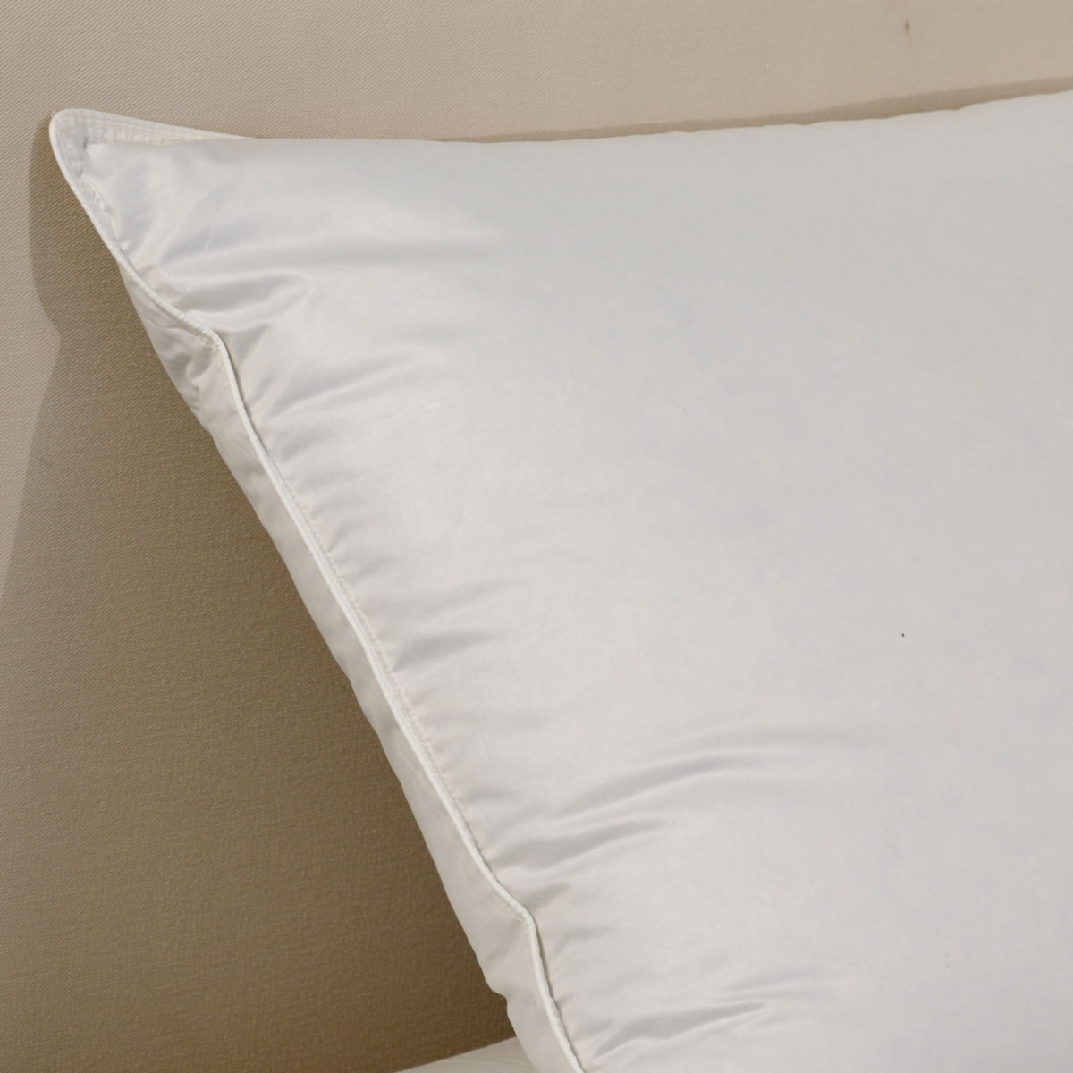 01-18-0059-Travesseiro-Premiata-50-x-1-002