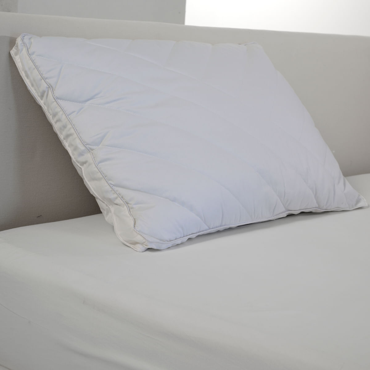 01-18-0061-Travesseiro-Premier-Suporte-Baixo--001