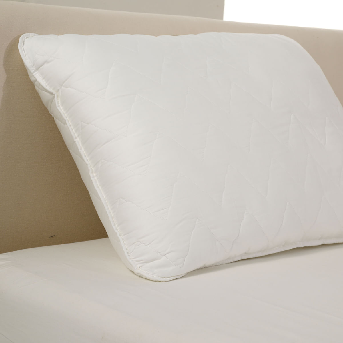 01-18-0110-Travesseiro-Angel-Suporte-Alto-001