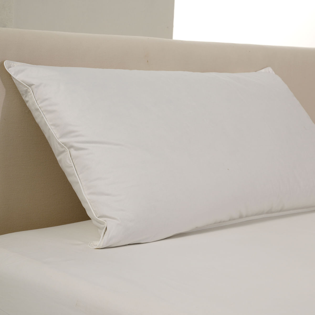 01-18-0121-Travesseiro-100---Pluma-50-x-90-001