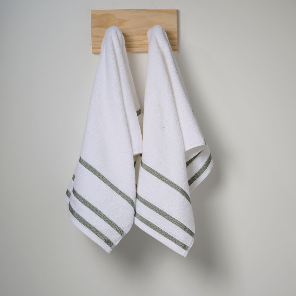 03-14-0002-Kit-Toalha-de-Rosto-Linee-Branco-Verde-001