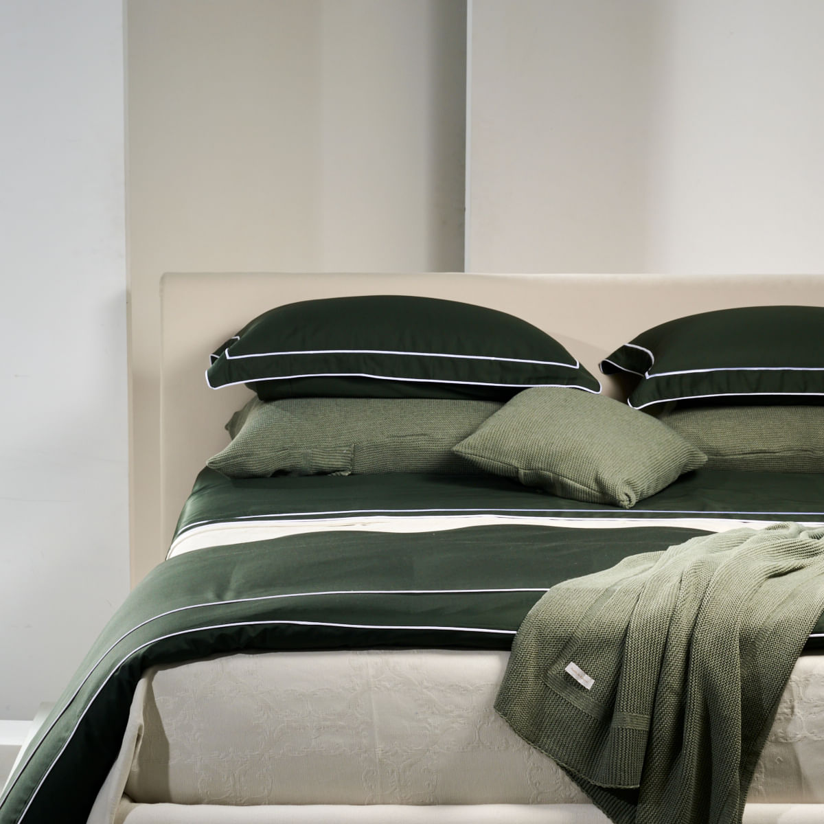 01-10-0303-Jogo-de-Lencol-Bamboo-Verde-Musgo-Branco-001