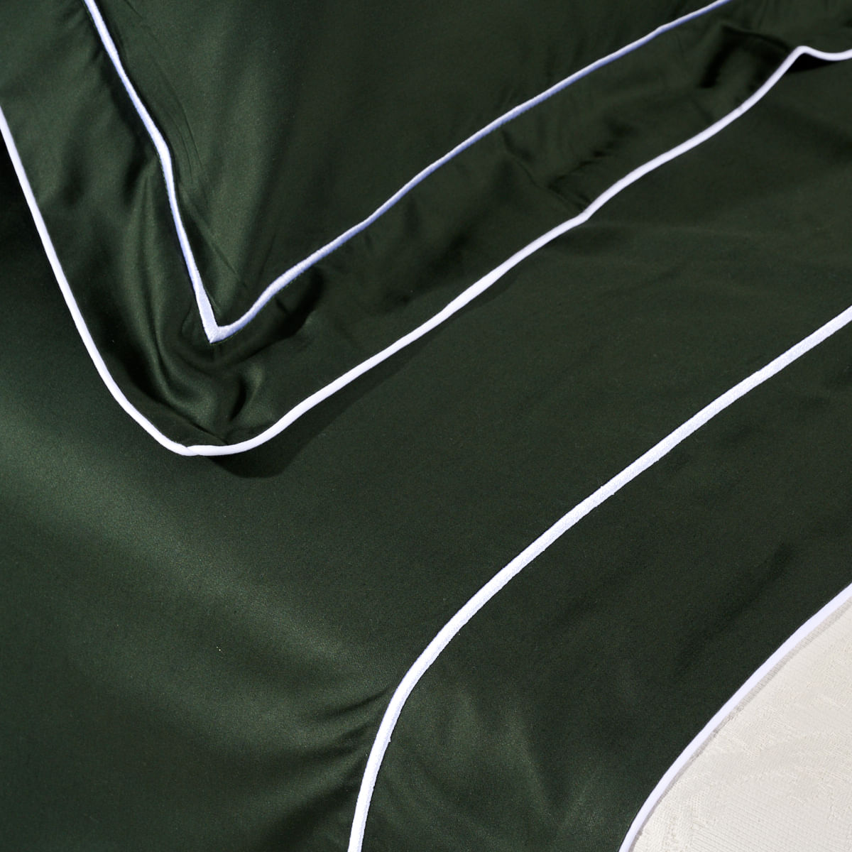 01-10-0303-Jogo-de-Lencol-Bamboo-Verde-Musgo-Branco-002