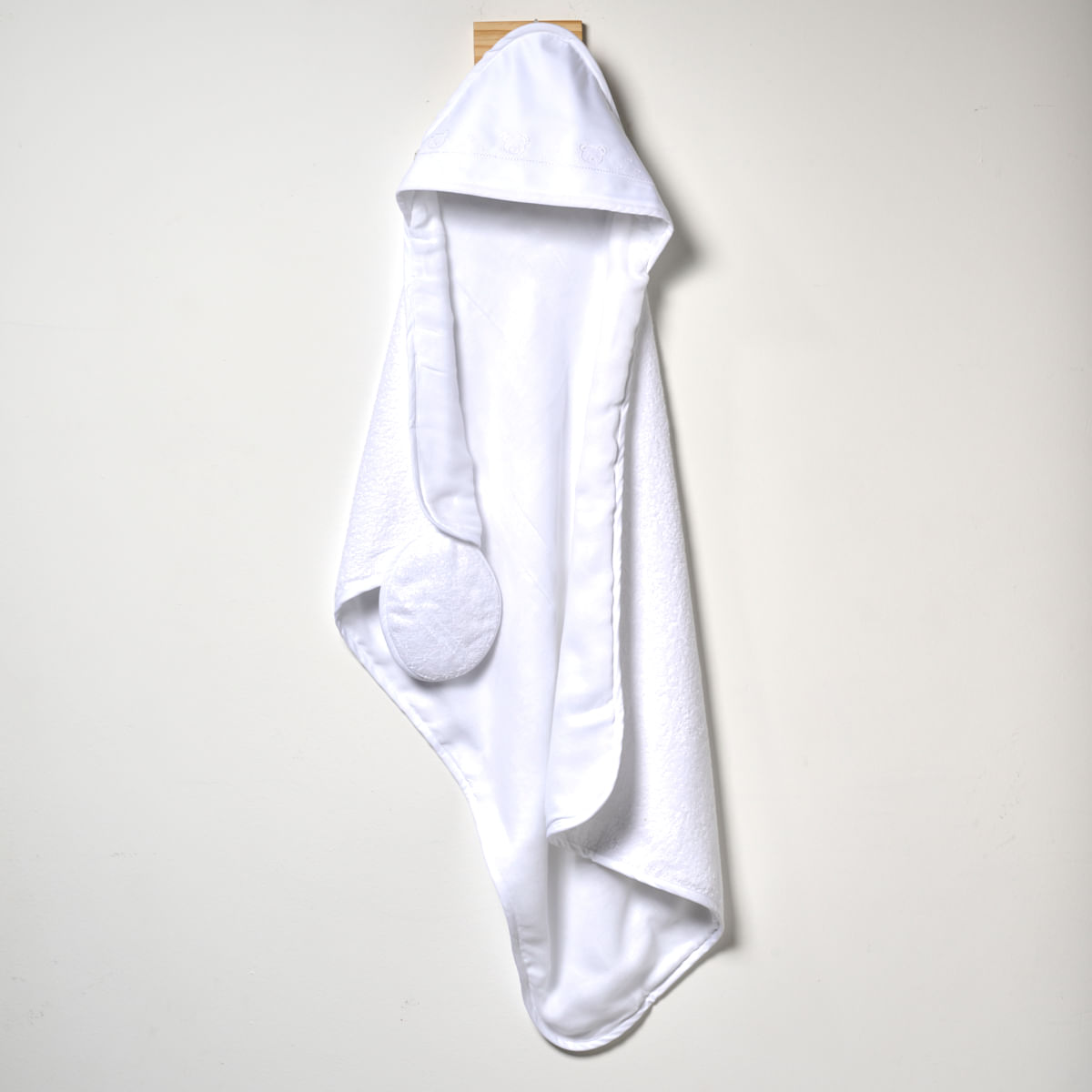 03-10-0007-Toalha-Banho-Capuz-Branc-Branco-001