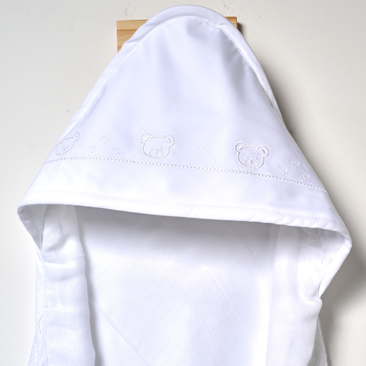 03-10-0007-Toalha-Banho-Capuz-Branc-Branco-003