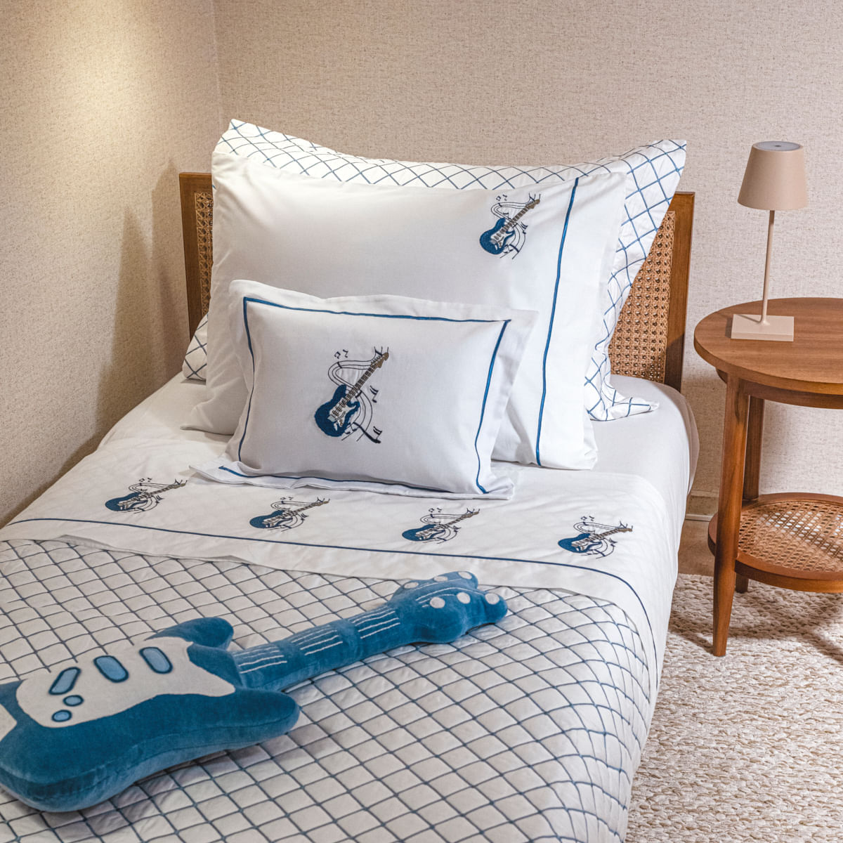 07.03.0326_jogo-de-lencol_rock_3