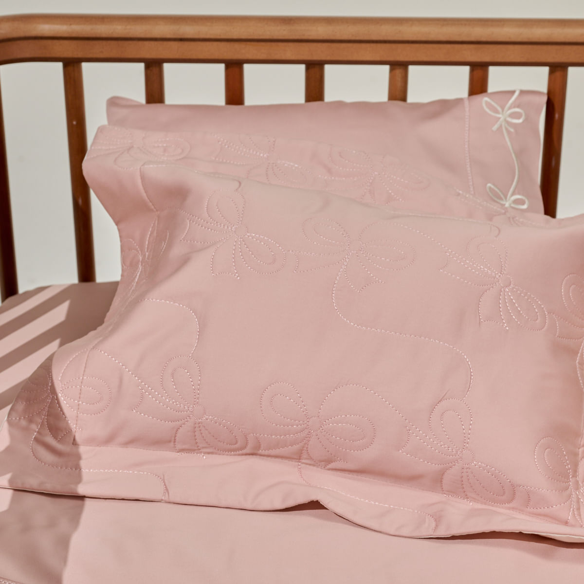 07-03-0338-Colcha-Poeme-Rose-Off-white-002