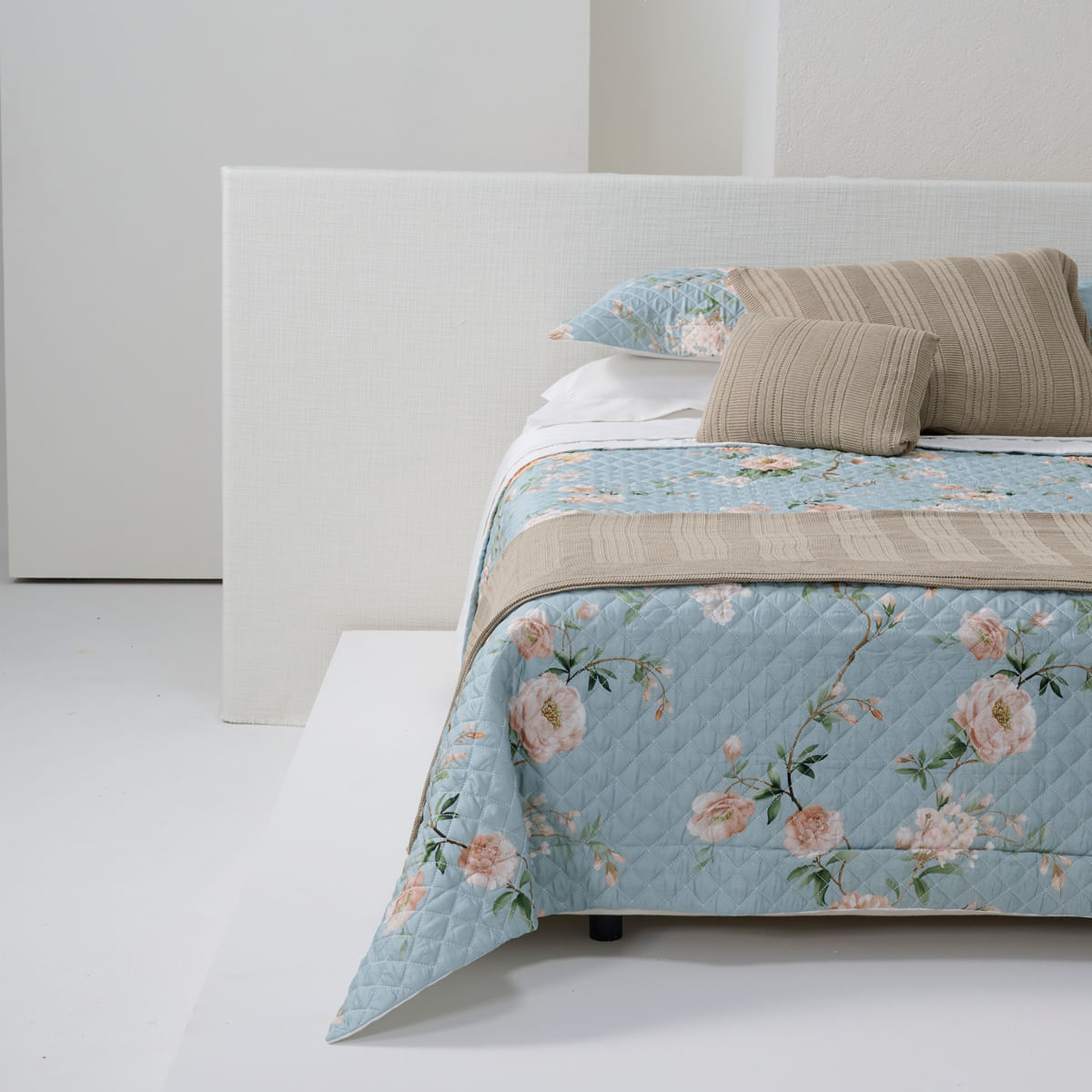 10-01-0524-Peseira-Tricot-Canelada-Me-Bege-001