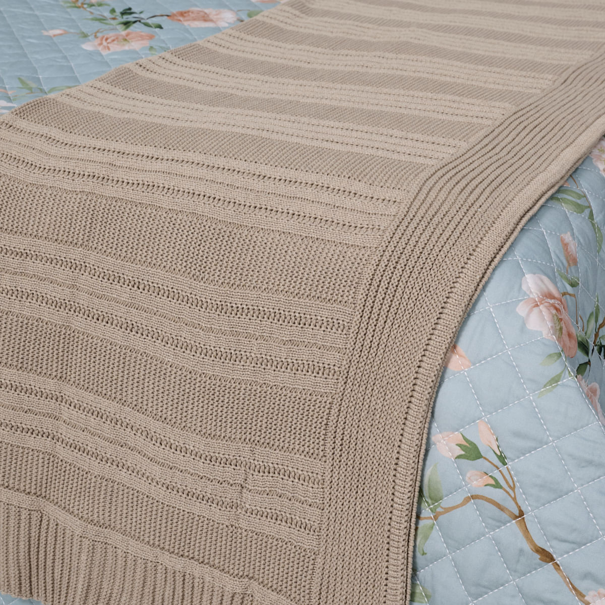 10-01-0524-Peseira-Tricot-Canelada-Me-Bege-003