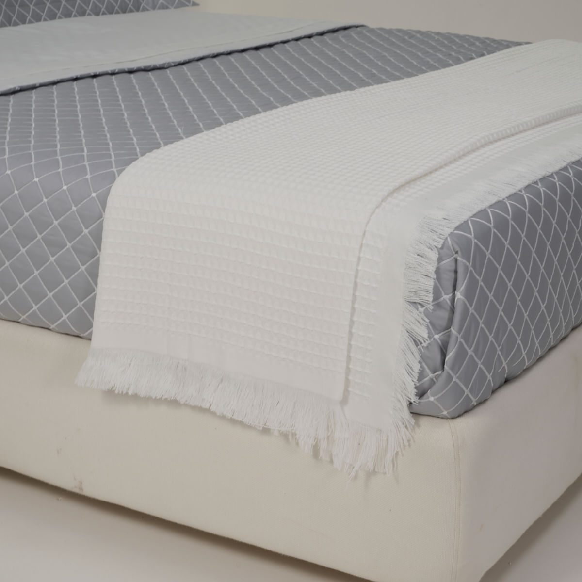 01-14-0095-Manta-Amsterdam-Branco-001