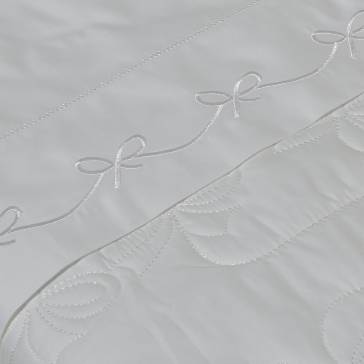 07-03-0341-Jogo-de-Lencol-Poeme-Branco-Branco-002