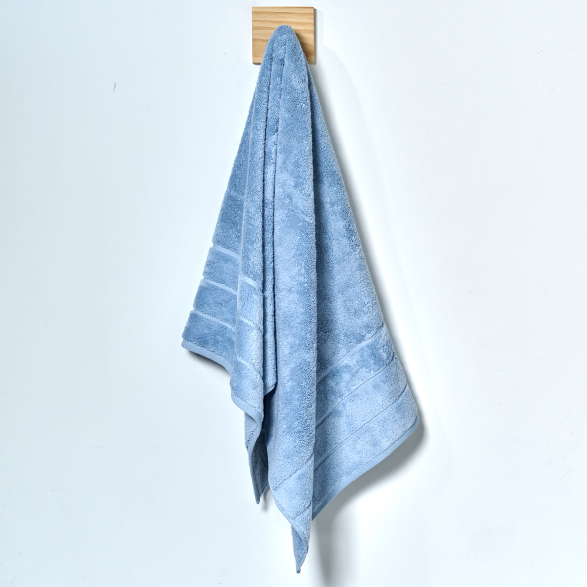 03-10-0056-Toalha-Banho-Seven-Hundred-Azul-001