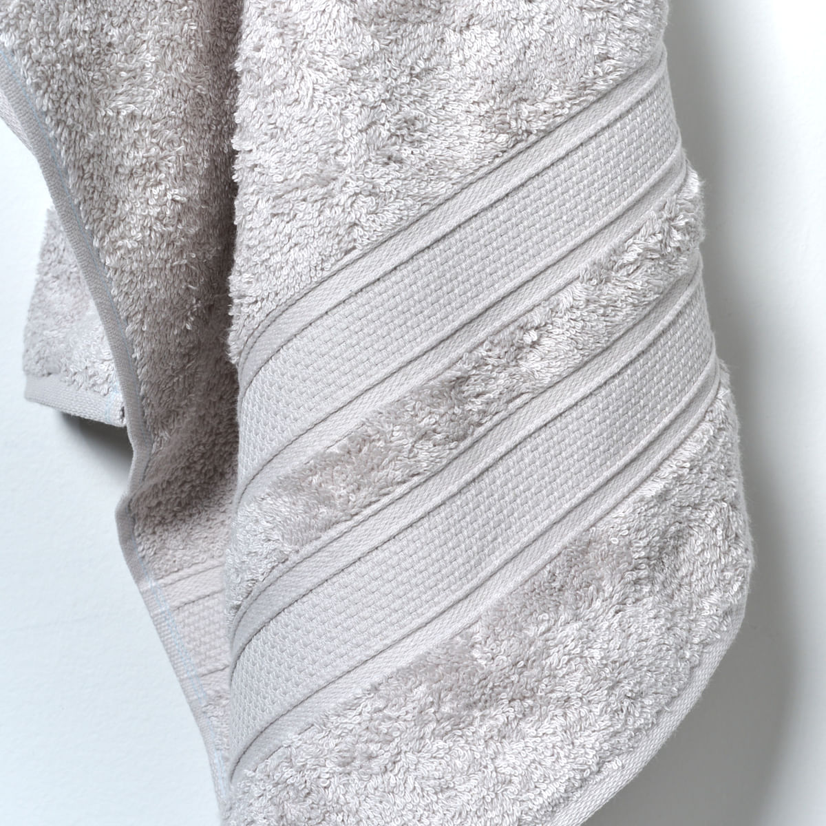 03-15-0009-Toalha-Banho-Magnifique-Gelo-002